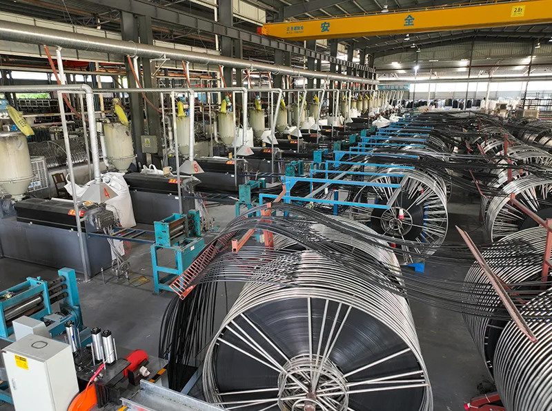 أول خط إنتاج الشريط المطاطي أول خط إنتاج الشريط المطاطي